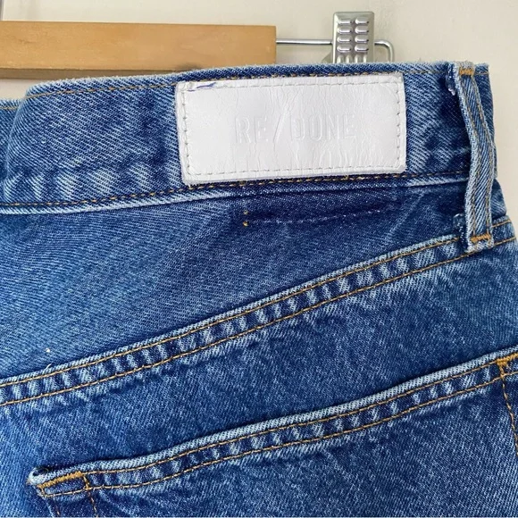 RE/DONE Denim 90s Crop Low Slung Button Fly Boyfriend Short Bleu Mere Blue Sz 30 - Picture 10 of 13